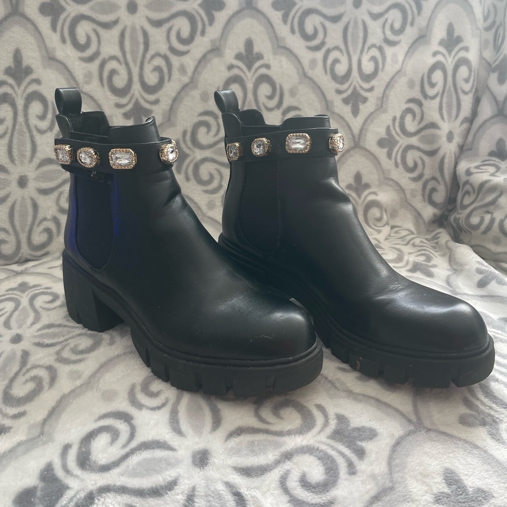 Madden Girl Boots